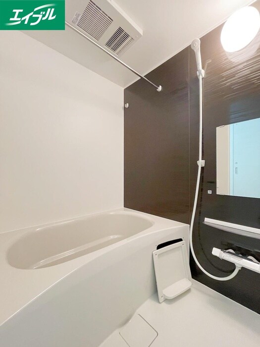 物件内観写真10　(バス／シャワールーム等)