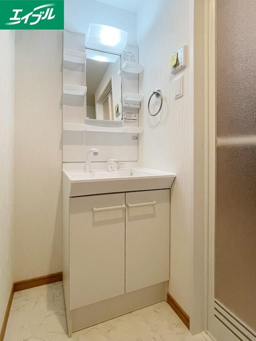 物件内観写真12　(洗面)