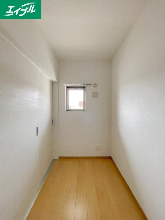 物件内観写真17　(内観写真)