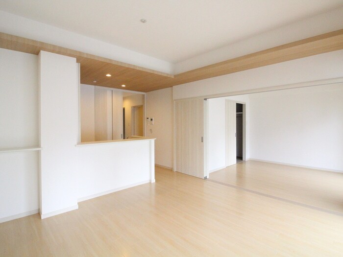 物件内観写真5　(居室)