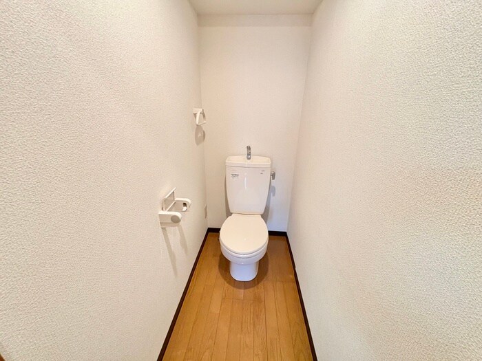 物件内観写真11　(トイレ)