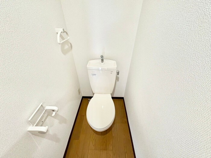 物件内観写真12　(トイレ)