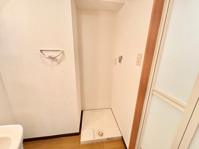 物件内観写真19　(洗濯機置場)