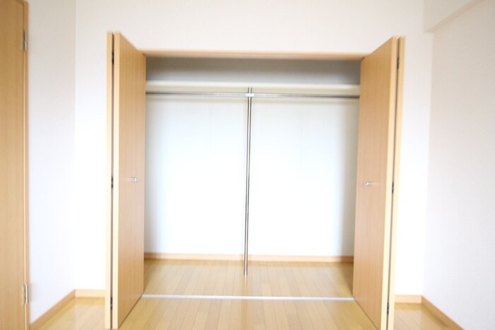 物件内観写真15　(収納)