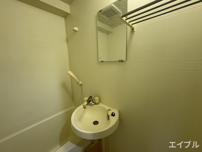 物件内観写真13　(洗面)