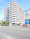 ﾗｲｵﾝｽﾞﾏﾝｼｮﾝ皇后崎公園(702)
