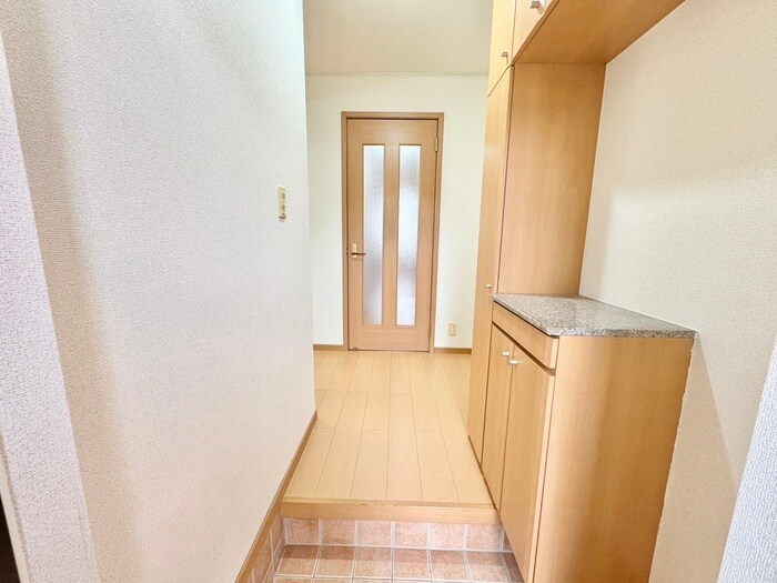 物件内観写真20　(廊下)