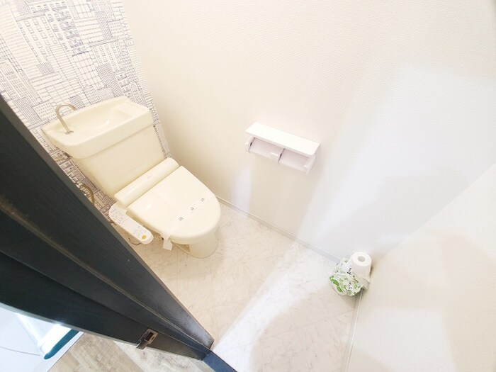 物件内観写真10　(トイレ)