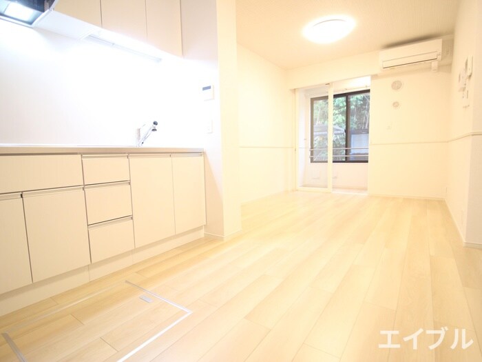 物件内観写真11　(内観写真)