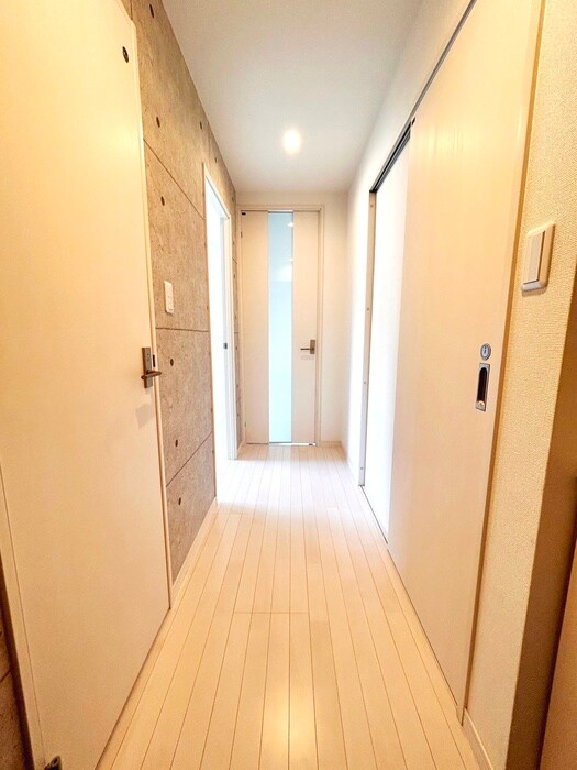 物件内観写真19　(廊下)