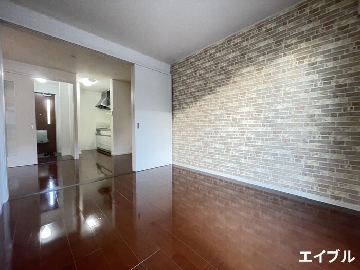 物件内観写真3　(居室)