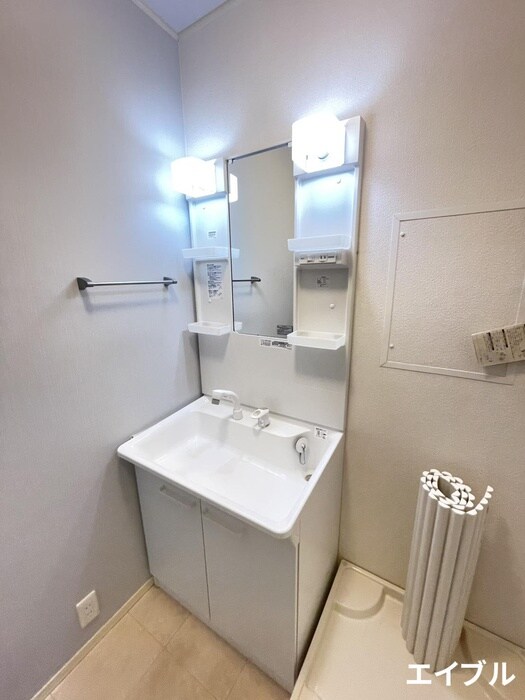 物件内観写真7　(洗面)