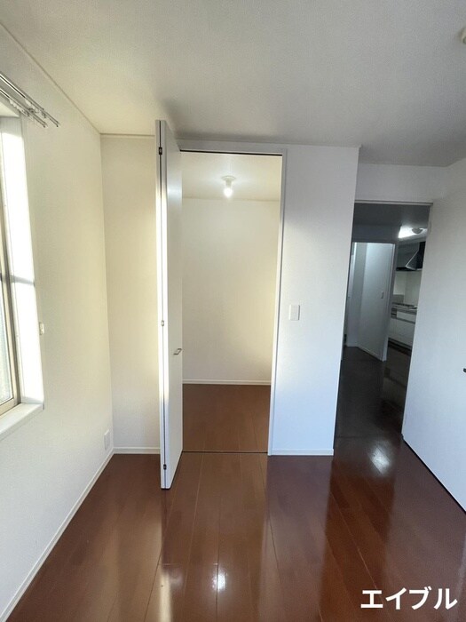 物件内観写真13　(収納)