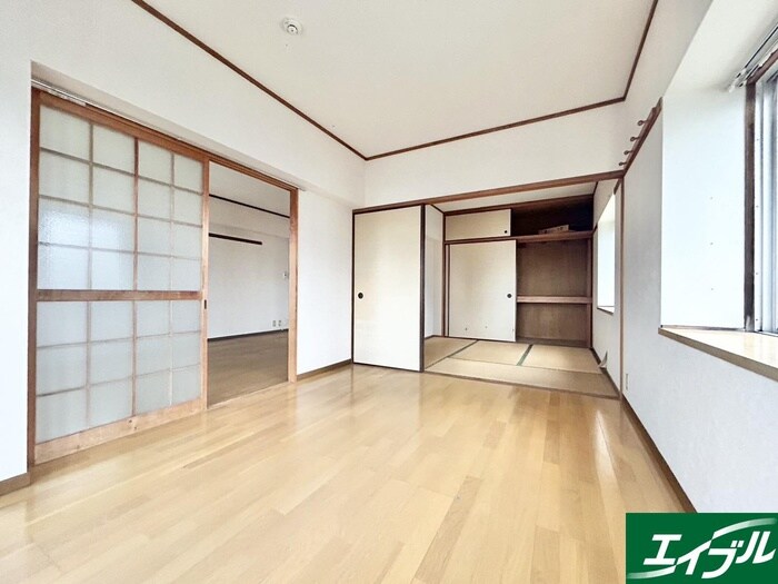 物件内観写真10　(居室)