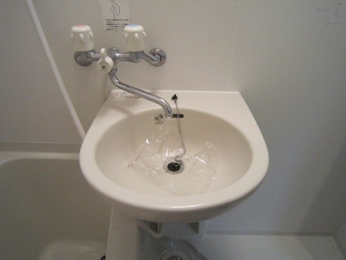 物件内観写真11　(洗面)