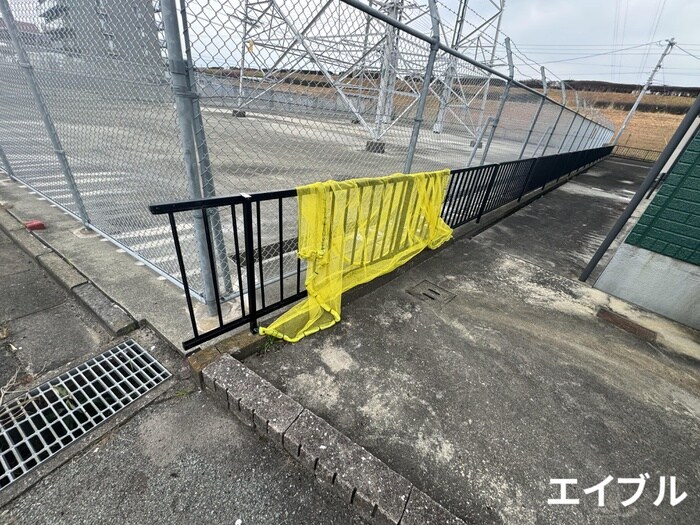 物件外観写真4　(建物設備)