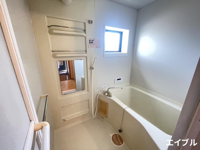 物件内観写真9　(バス／シャワールーム等)