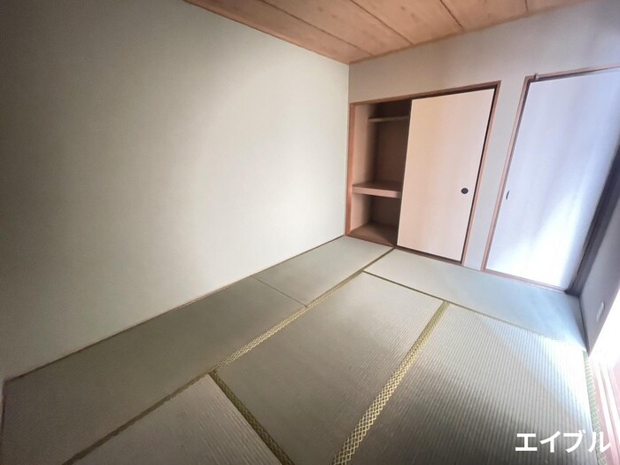 物件内観写真18　(居室)