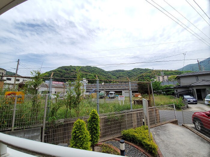 物件内観写真14　(室内からの展望)