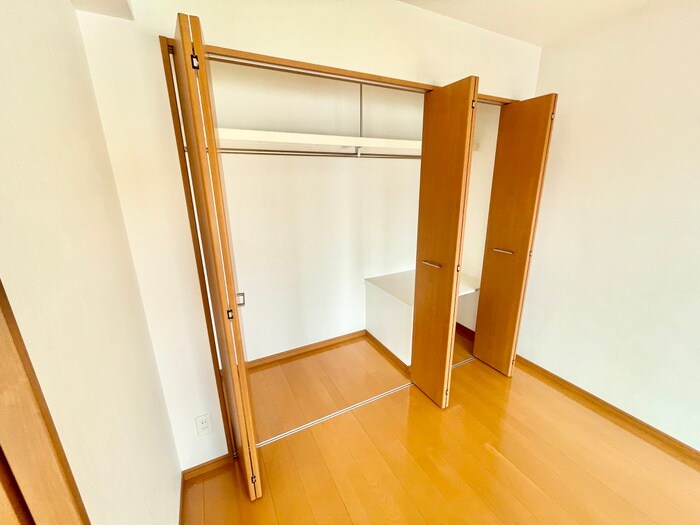 物件内観写真11　(収納)