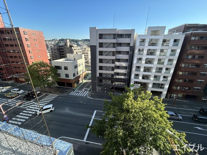 物件内観写真18　(室内からの展望)