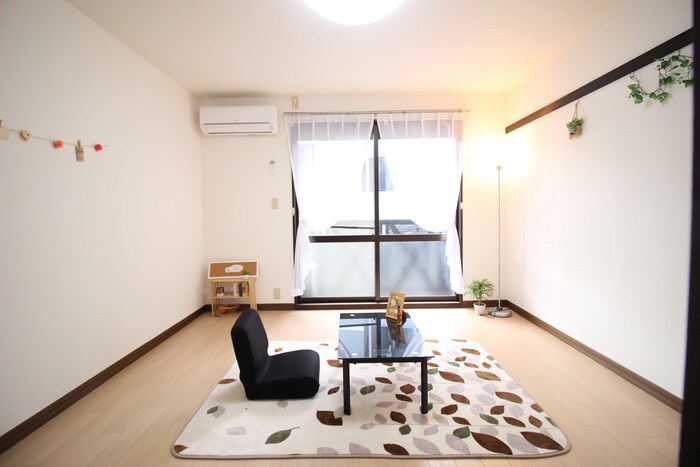 物件内観写真19　(居室)