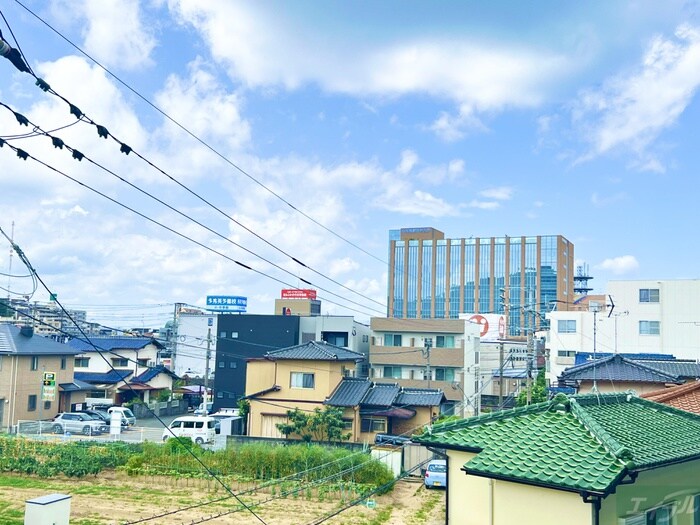 物件内観写真14　(室内からの展望)