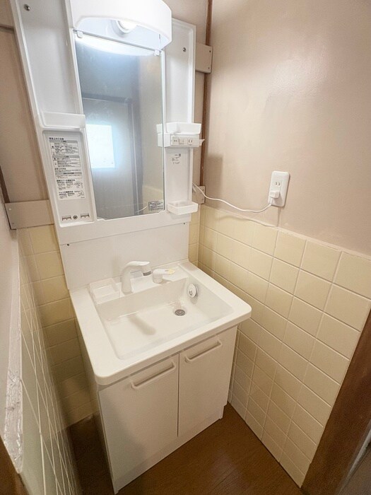 物件内観写真13　(洗面)