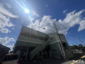 メゾン西の丘外観写真
