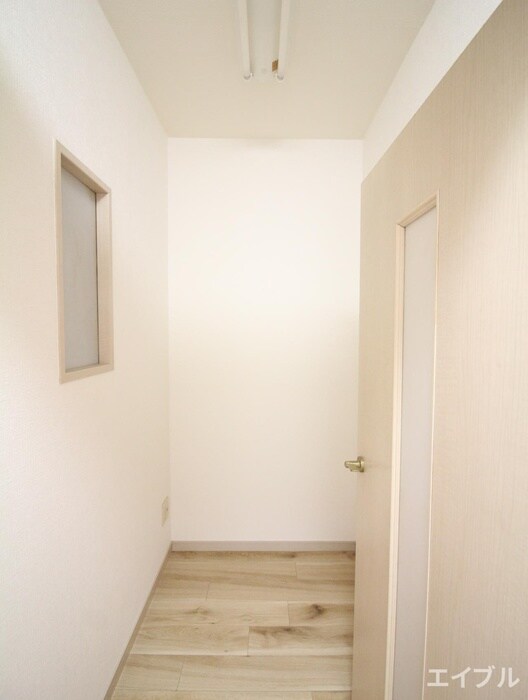 物件内観写真12　(収納)