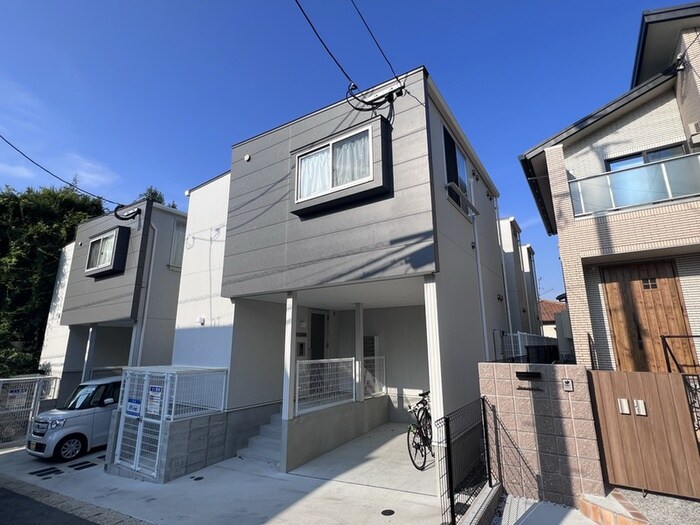 物件外観写真1　(外観写真)