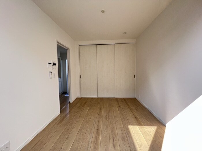 物件内観写真5　(居室)