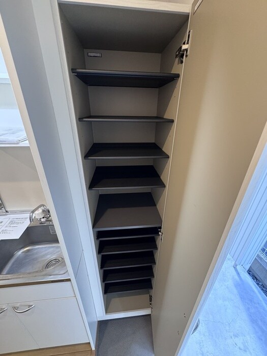 物件内観写真11　(靴箱)