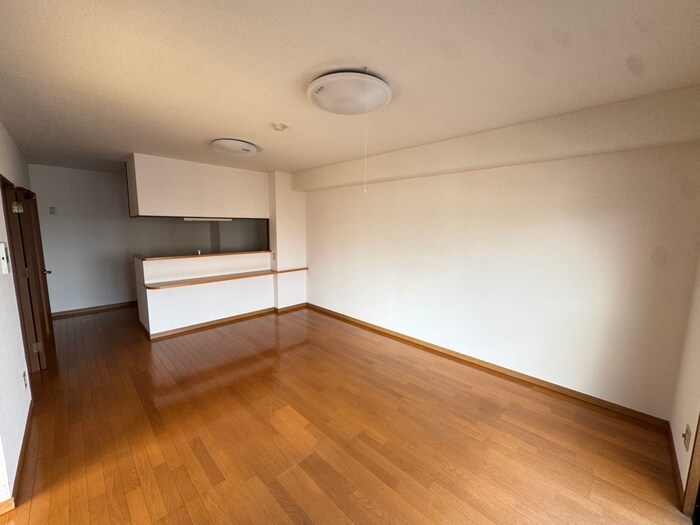 物件内観写真4　(居室)