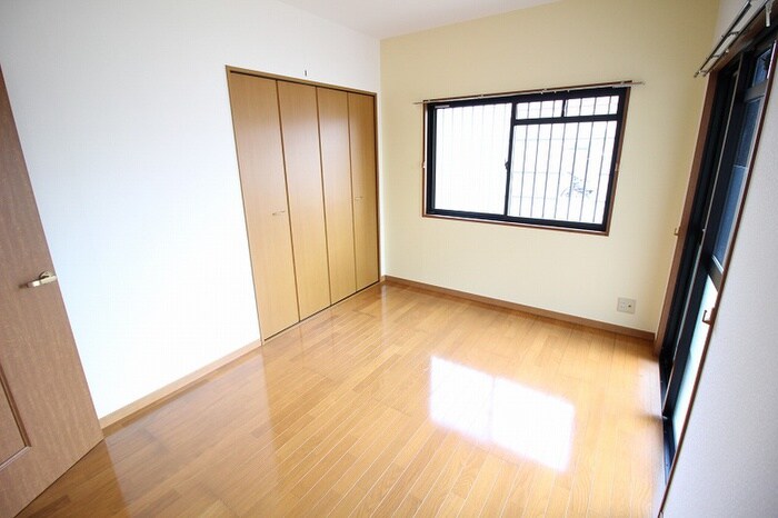 物件内観写真5　(居室)