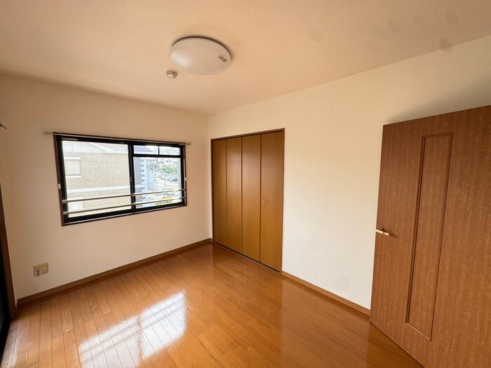 物件内観写真5　(居室)