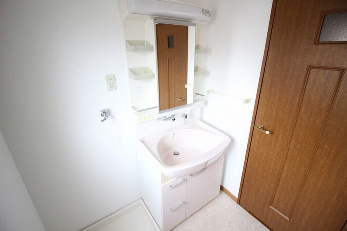 物件内観写真11　(洗面)