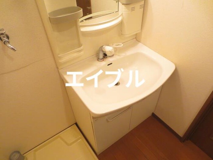 物件内観写真8　(洗面)