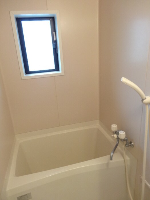 物件内観写真10　(バス／シャワールーム等)