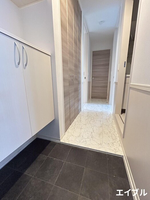 物件内観写真20　(玄関)