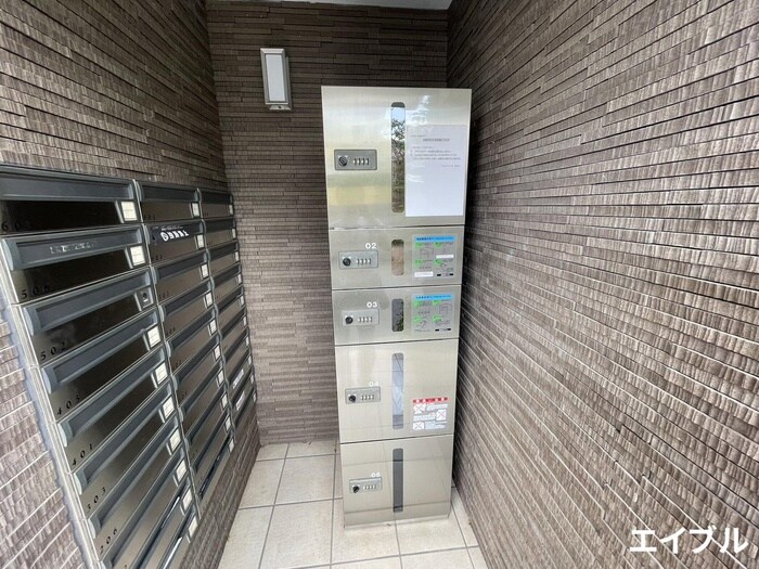 物件外観写真6　(建物設備)