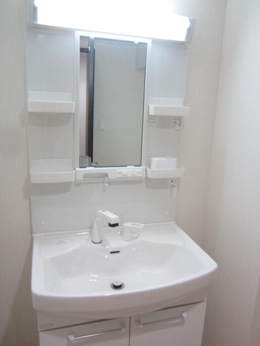 物件内観写真10　(洗面)