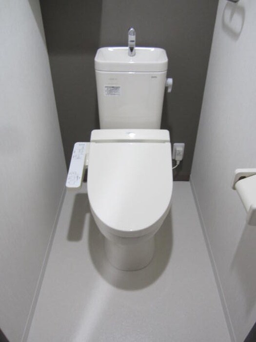 物件内観写真12　(トイレ)