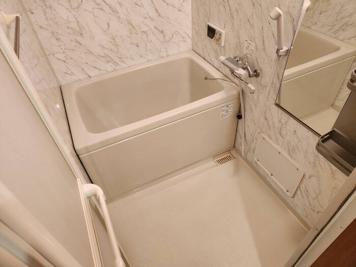 物件内観写真7　(バス／シャワールーム等)