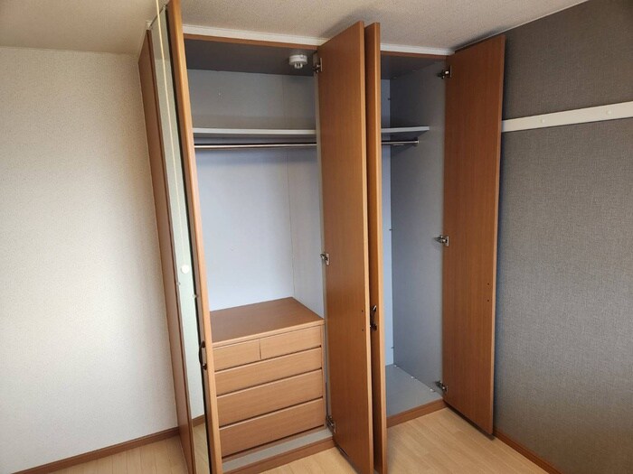 物件内観写真18　(収納)