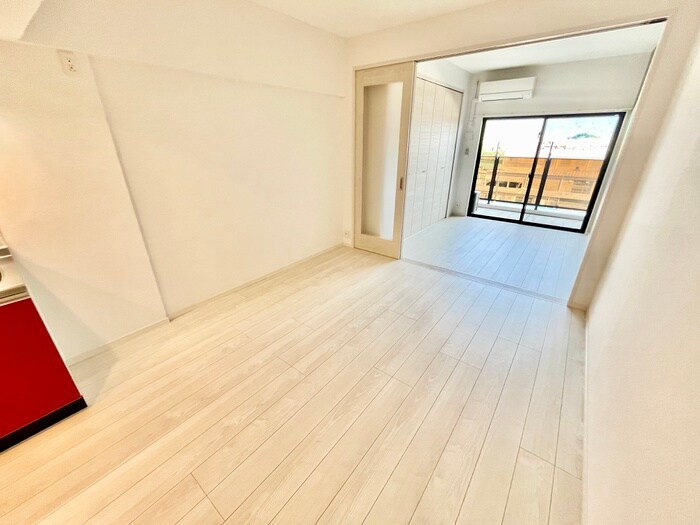 物件内観写真8　(居室)