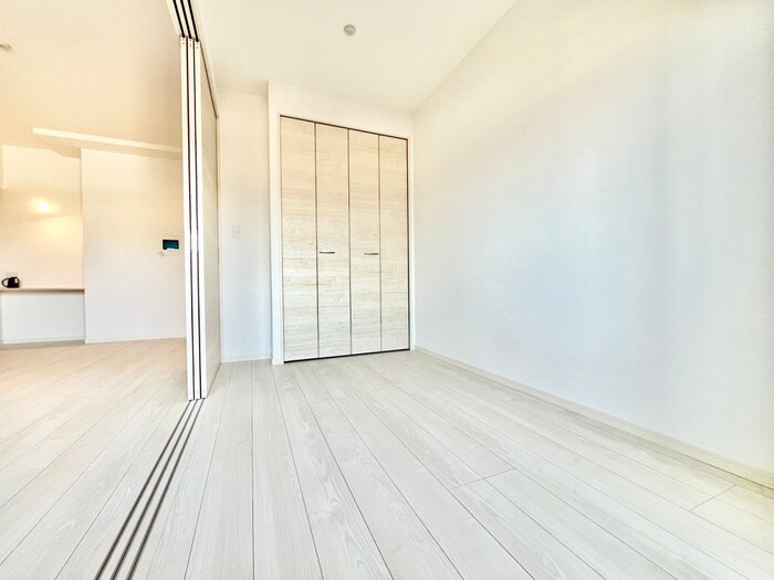 物件内観写真8　(居室)