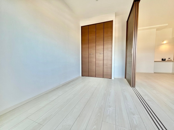 物件内観写真8　(居室)