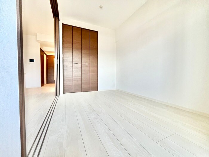 物件内観写真8　(居室)