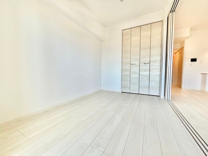 物件内観写真8　(居室)